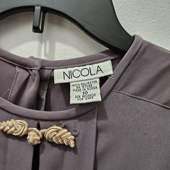 Nicola Lavender Silk Like Long Sleeve Button Back Top Korean Inspired Size 10 - Picture 5 of 13